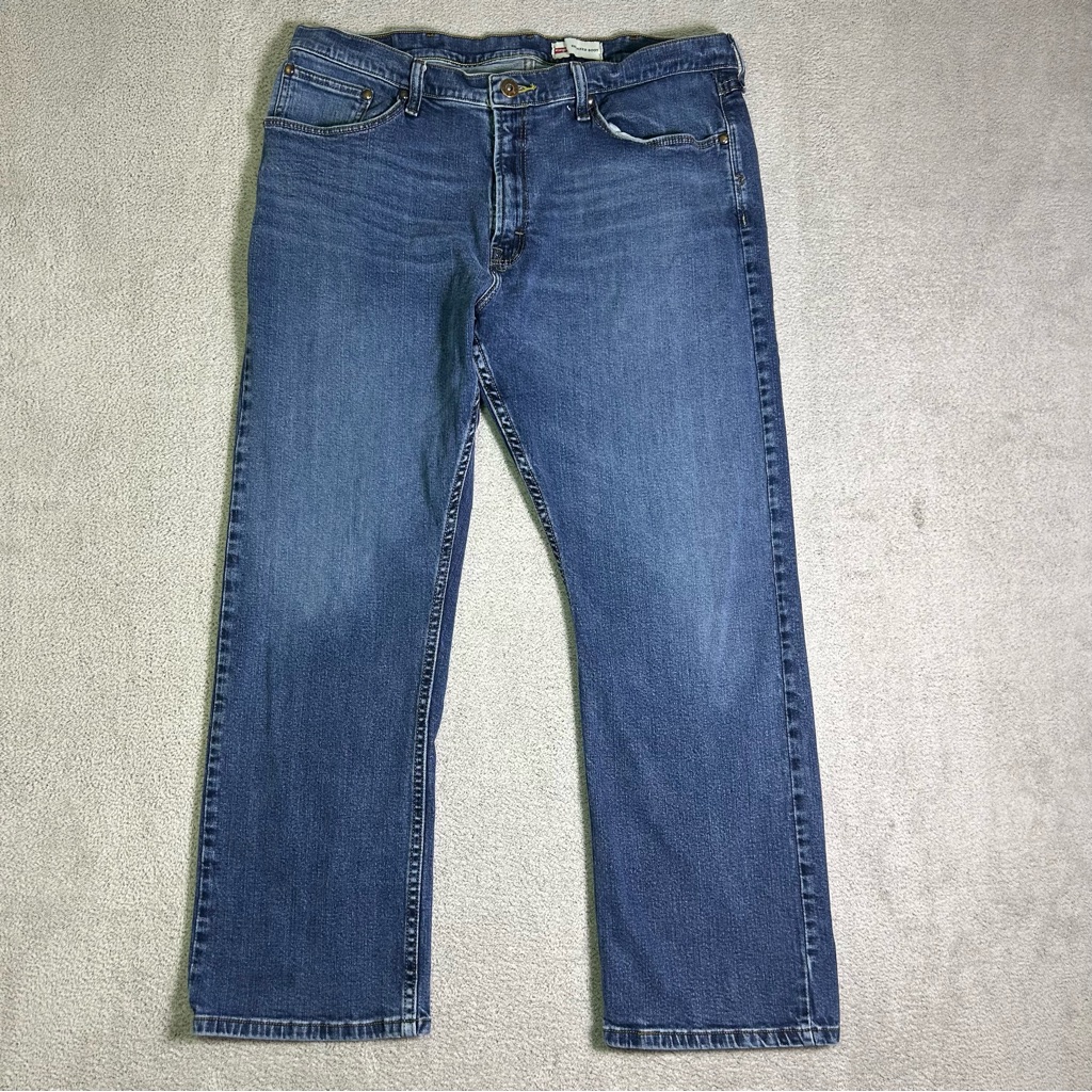 Wrangler Jeans Mens 38x30 Relaxed Fit Bootcut Blue Medium Wash Denim